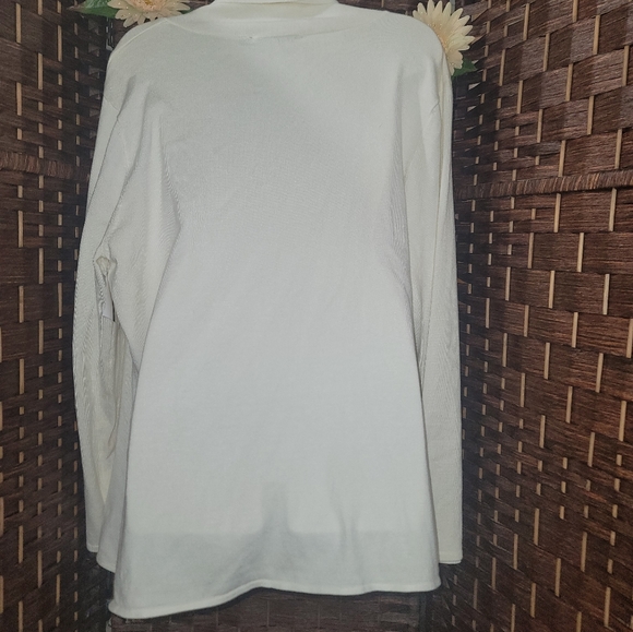 New RED  Cardigan VERY BEAUTIFUL COLOR WHITE - Picture 3 of 8